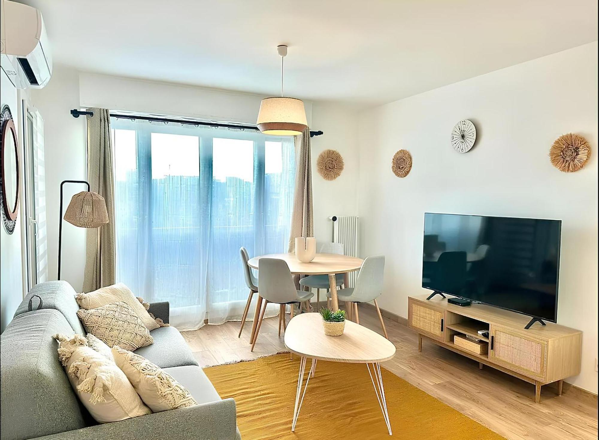 Magnifique Appartement En Face Du Stade Velodrome マルセイユ エクステリア 写真