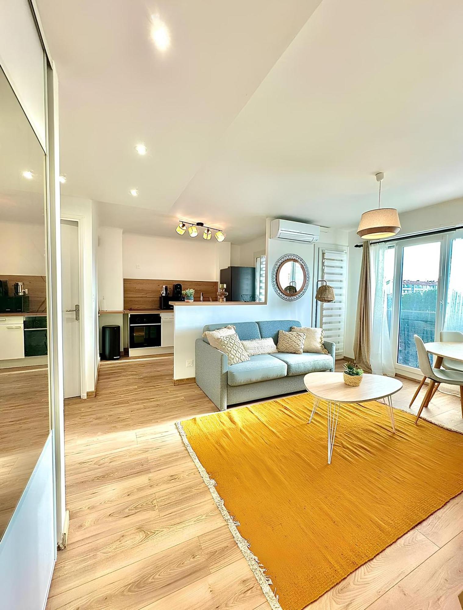 Magnifique Appartement En Face Du Stade Velodrome マルセイユ エクステリア 写真